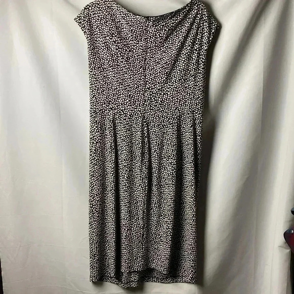 JONES STUDIO WO SIZE 14W BLACK WOTH WHITE DESIGN GATHERED FRONT BACK ZIPPER - Picture 6 of 11